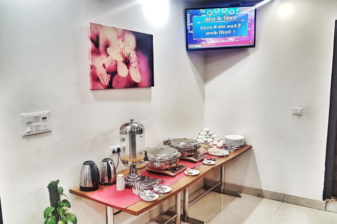 Hotel Aerocity Purple Orchid New Delhi Extérieur photo